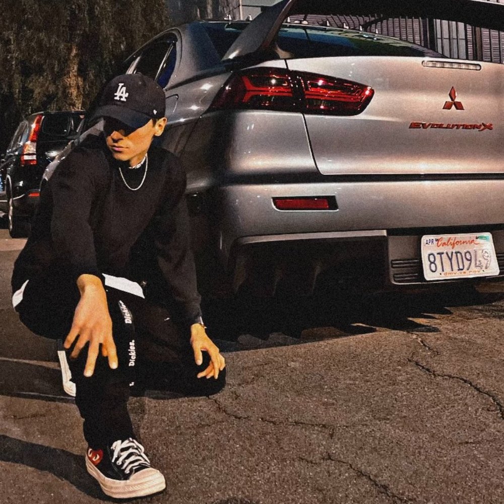 Meet your Posher, Blake